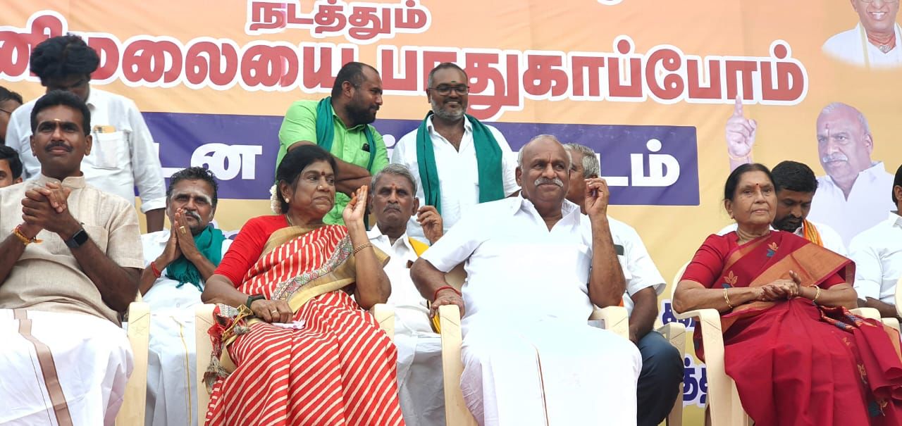 ஈரோடு மாவட்டம் சென்னிமலையில் இந்துமுன்னணி மற்றும் ஊர் பொதுமக்கள் நடத்தும் மாபெரும் கண்டன ஆர்ப்பாட்டம்
